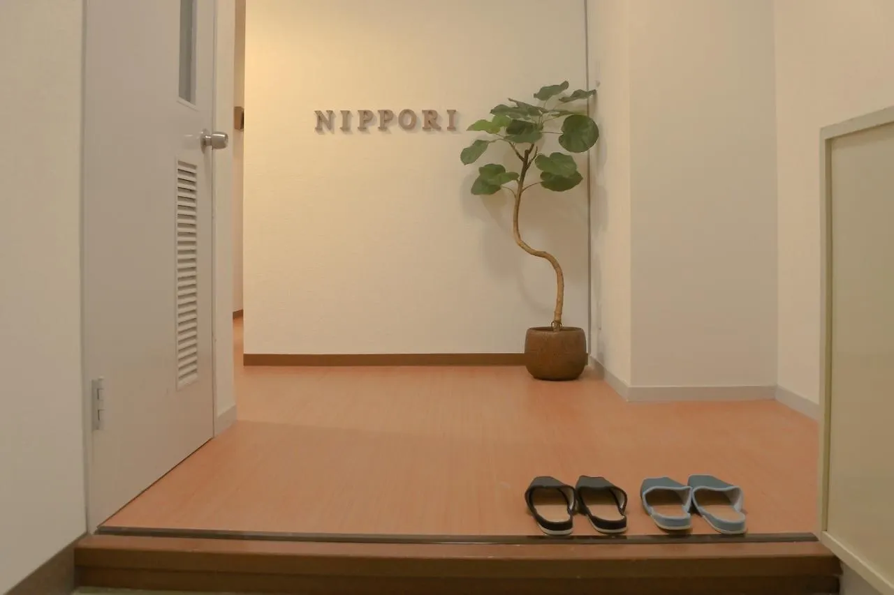 Tokyo Hostel 0*,