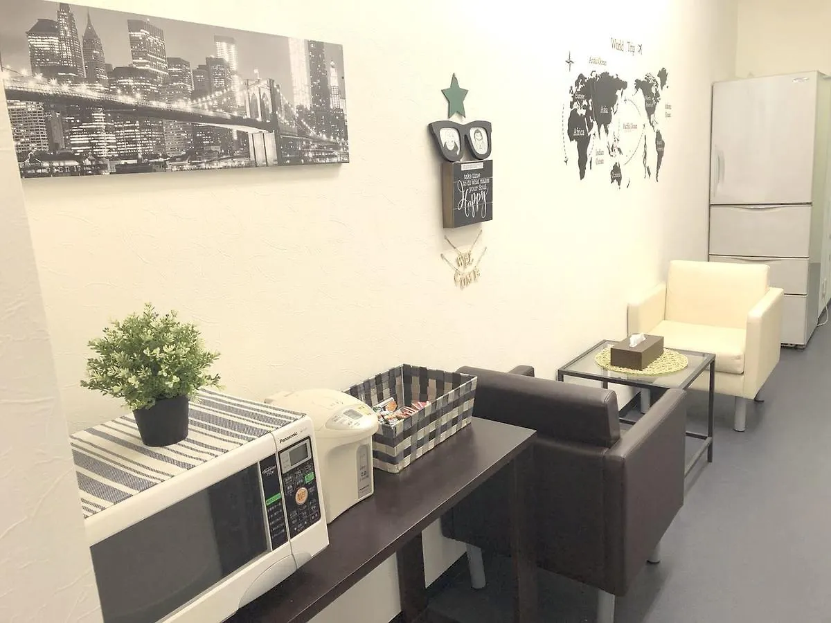 Проживание в семье Tokyo Hostel